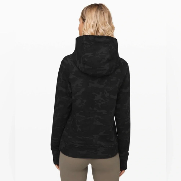 Lululemon Scuba Pullover in Incognito Camo Multi Grey size 4 - Picture 12 of 12